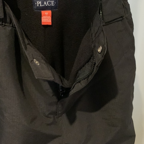 ❄️💦EUC Unisex Children’s Place Black Snowpants - size 12 - Picture 16 of 16